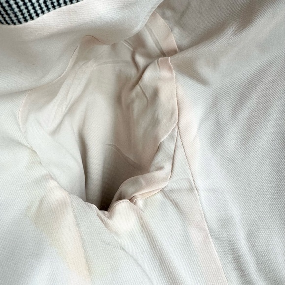 Club Monaco Borrem Blazer 00 - Picture 10 of 14